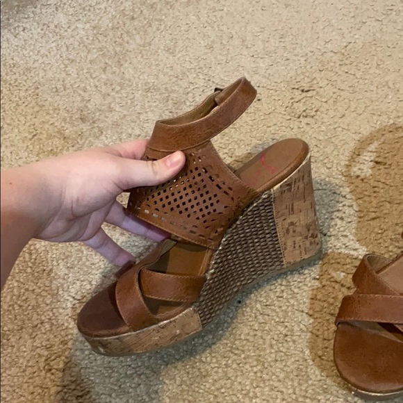 Wedges - Picture 2 of 3